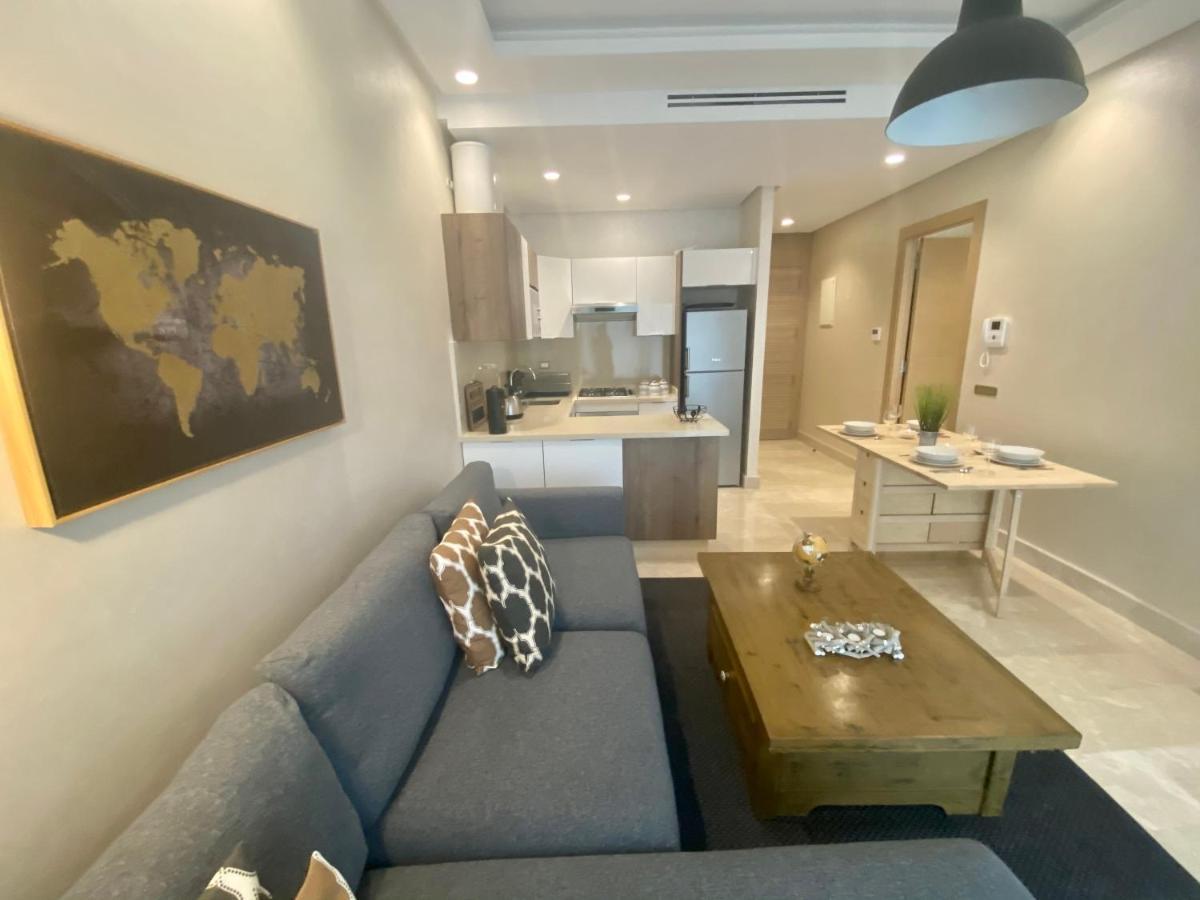 Appartement confortable et ensoleillé, belle vue Casablanca Esterno foto