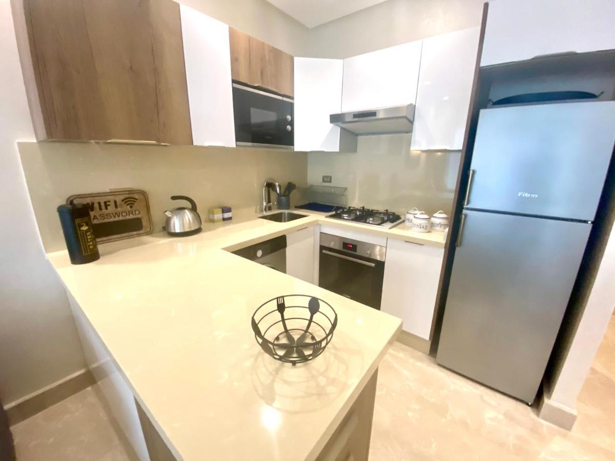 Appartement confortable et ensoleillé, belle vue Casablanca Esterno foto