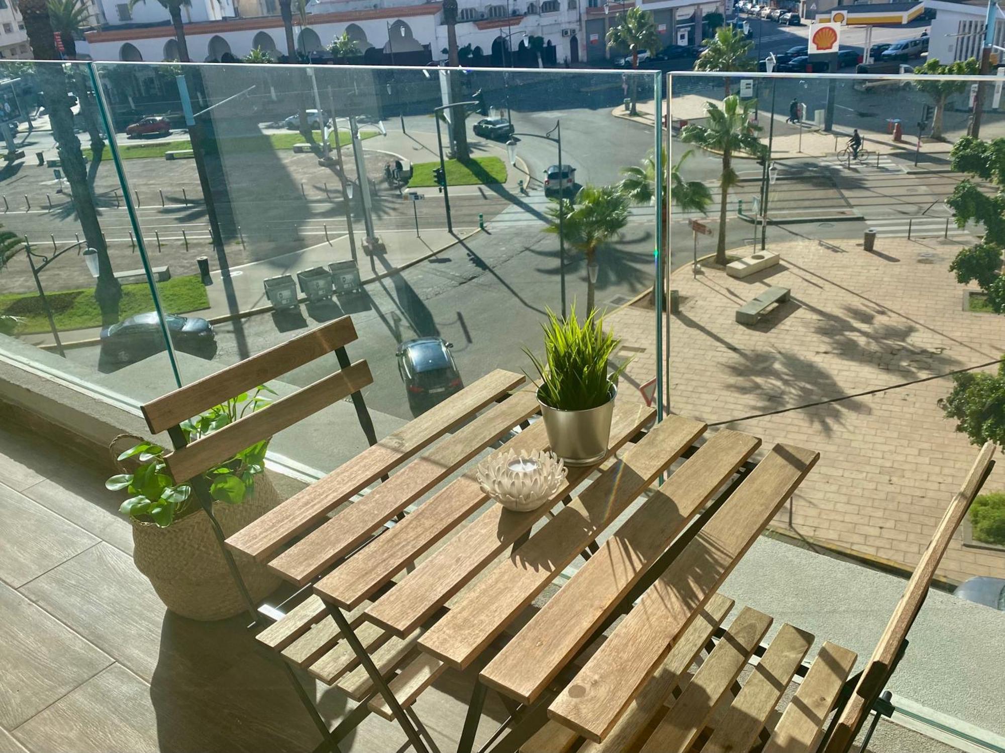 Appartement confortable et ensoleillé, belle vue Casablanca Esterno foto